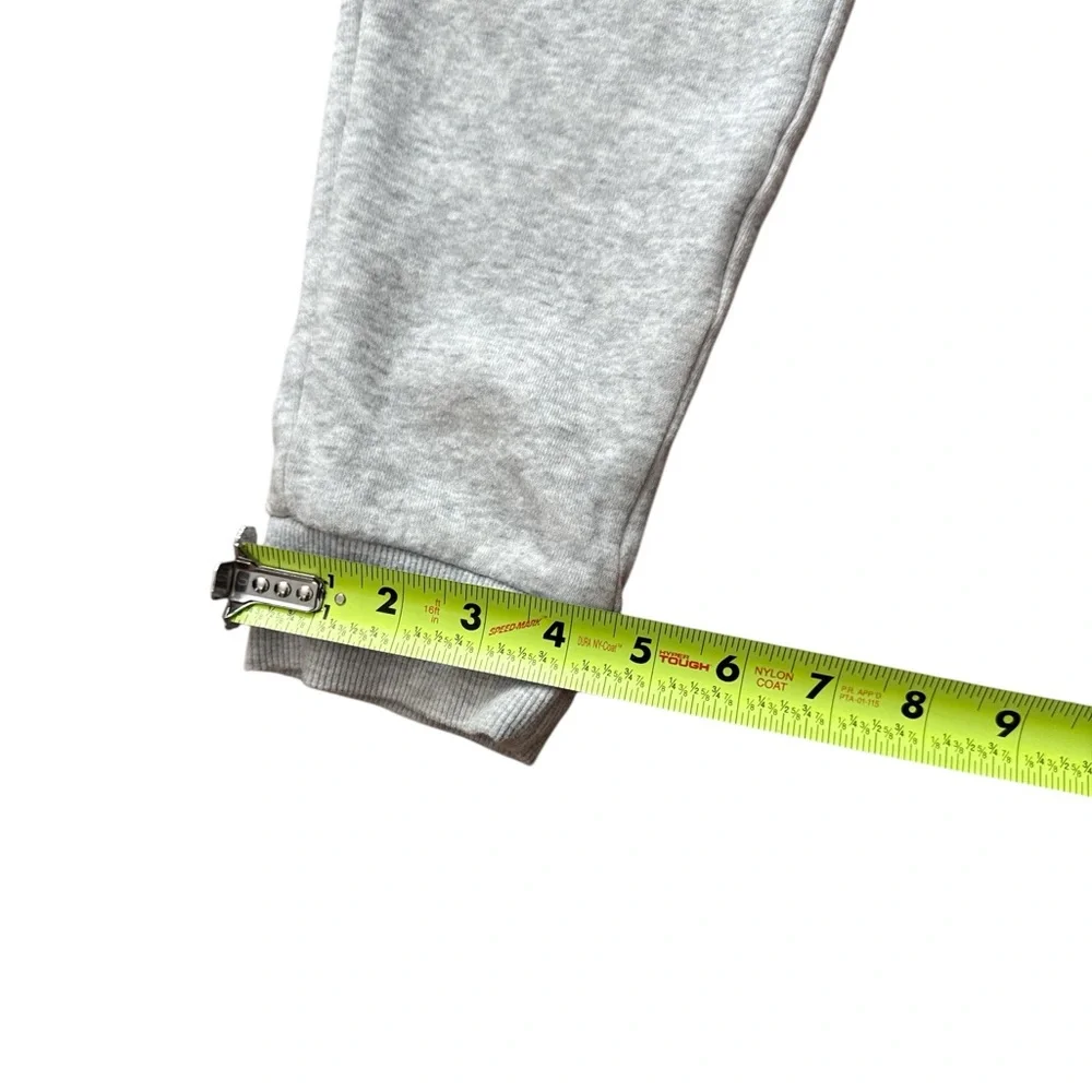 Puma Youth‎ Boys/Unisex Gray Jogger Style Sweat Pants Size Medium Logo